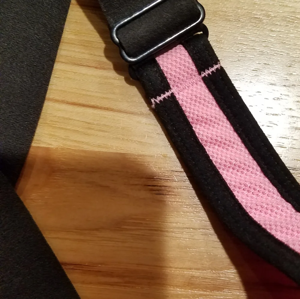 VICTORIA’S SECRET VSX Sport Racerback Sports Bra Size 34C - Picture 8 of 9